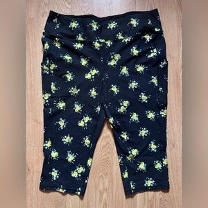 Torrid Lemon Athletic Leggings with Pockets Size 4